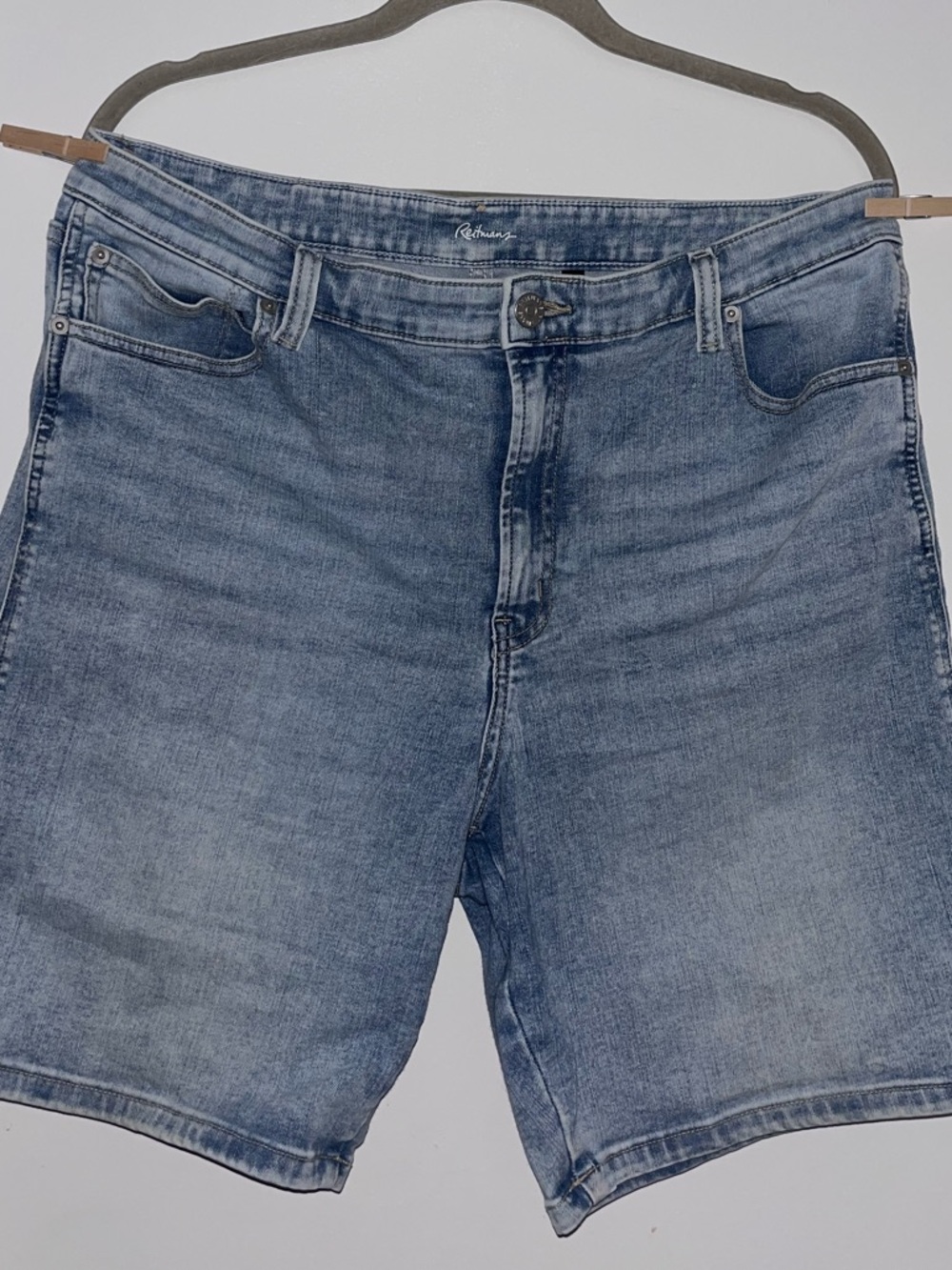 Classic Women’s Light Blue Denim Shorts